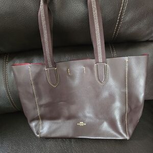 Coach Derby tote brown